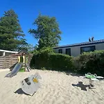 Les Tourterelles 营地 朗杜弗里埃尔