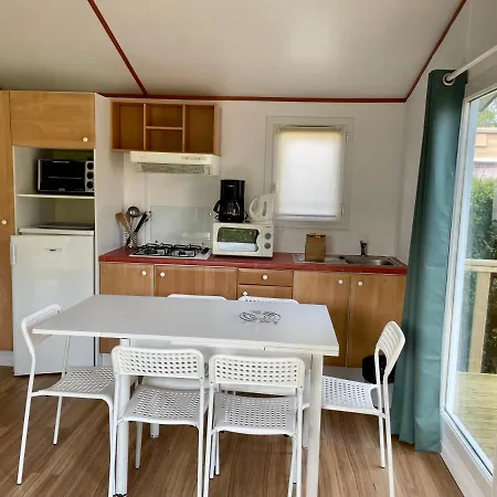 Camping Caravaning Les Tourterelles 4*