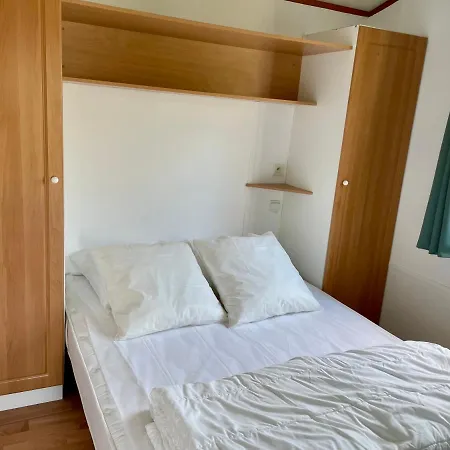 Caravaning Les Tourterelles 4*