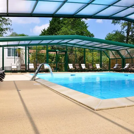 Caravaning Les Tourterelles 4* Rang-du-Fliers