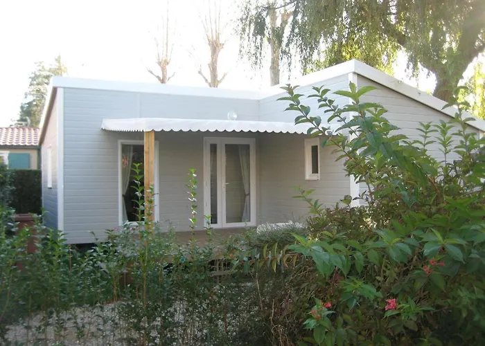 Les Tourterelles 4* Rang-du-Fliers