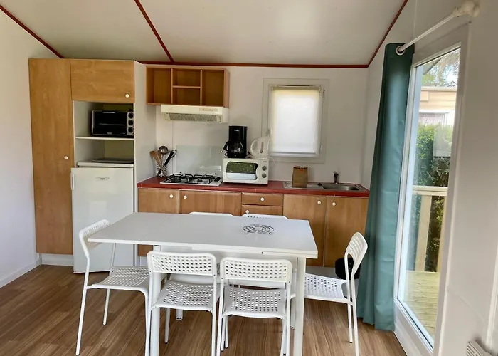 Camping Les Tourterelles 4*