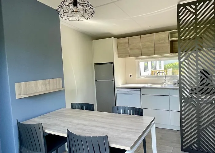 Les Tourterelles Camping 4*